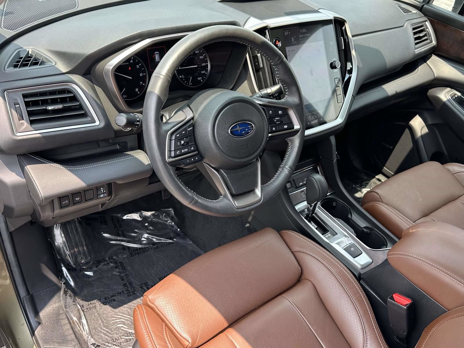 Certified 2023 Subaru Ascent Touring AWD/4WD image 10