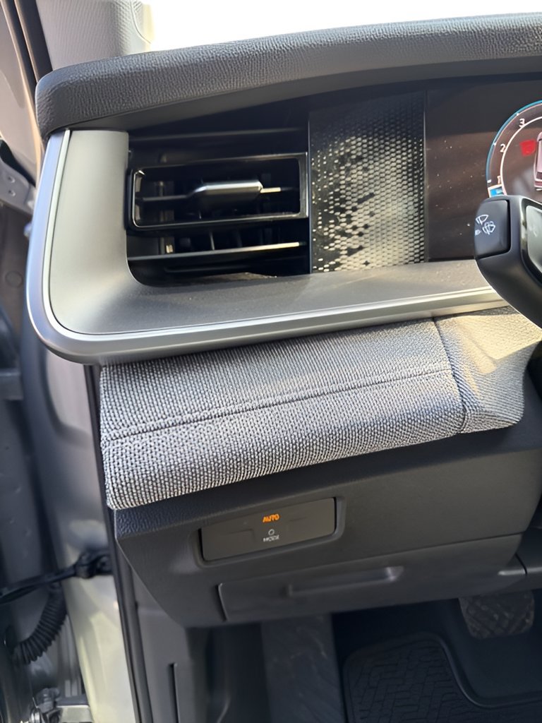 New 2026 Volkswagen Tiguan S AWD/4WD image 18