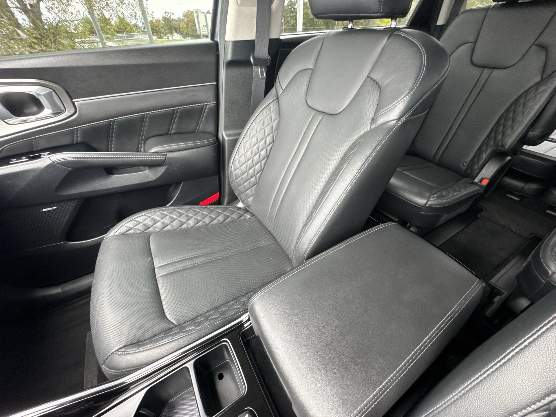 Used 2023 Kia Sorento SX AWD/4WD image 20