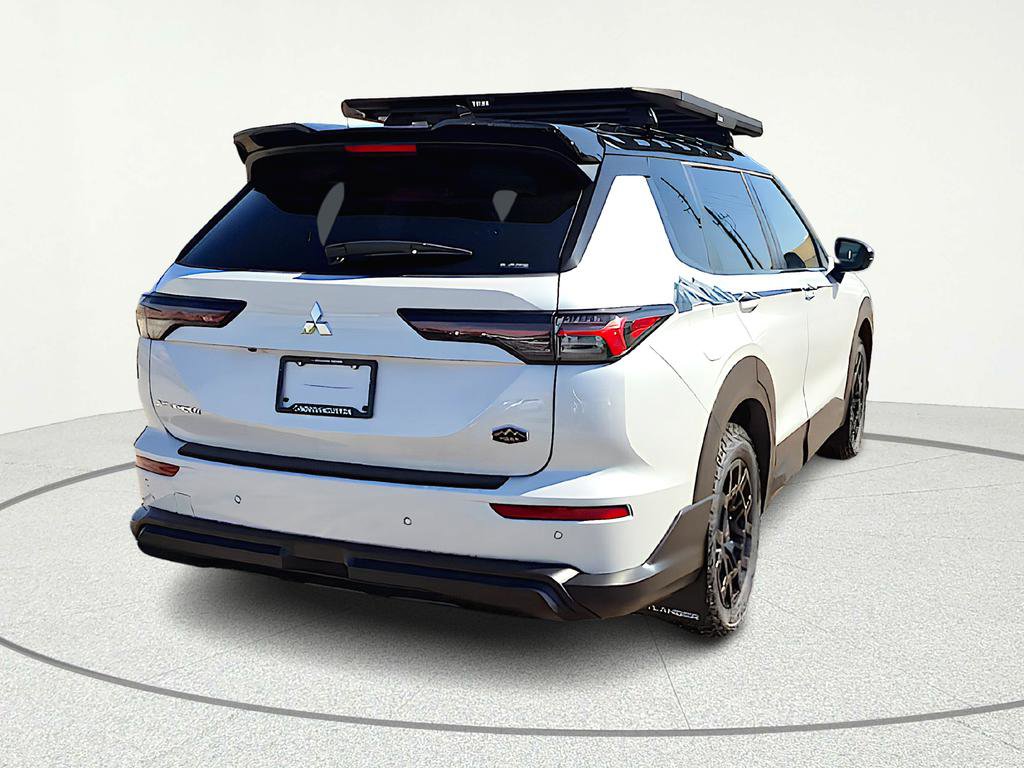 New 2026 Mitsubishi Outlander AWD image 6