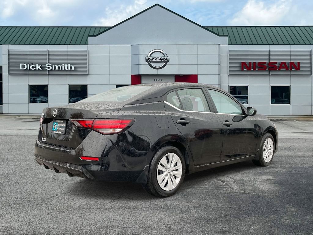 Used 2025 Nissan Sentra S image 6