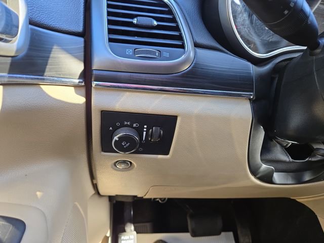 Used 2021 Jeep Grand Cherokee Limited AWD/4WD image 20