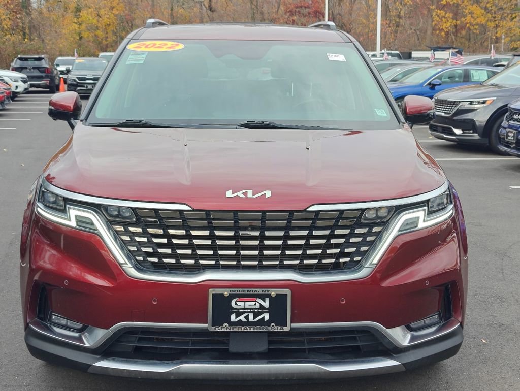 Used 2022 Kia Carnival SX Prestige image 2