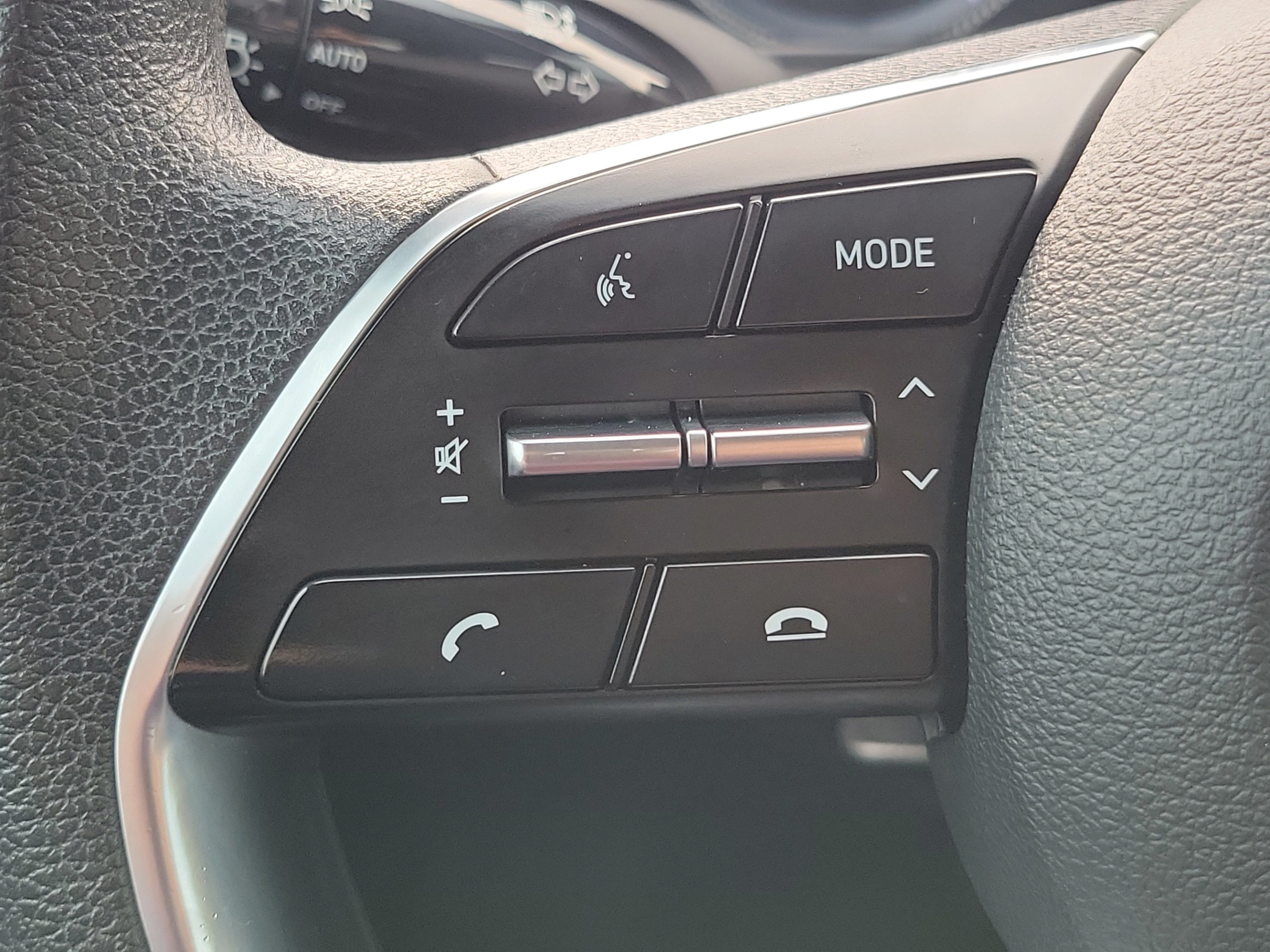 Used 2021 Hyundai Sonata SEL w/ Preferred Accessory Package FWD image 19