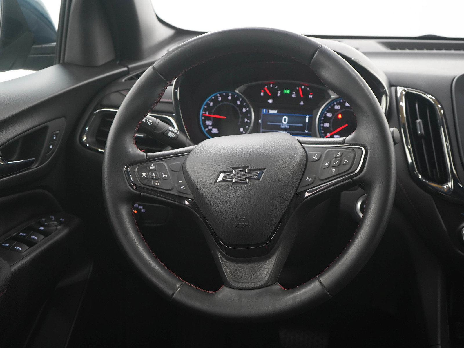 Used 2024 Chevrolet Equinox RS AWD/4WD image 17