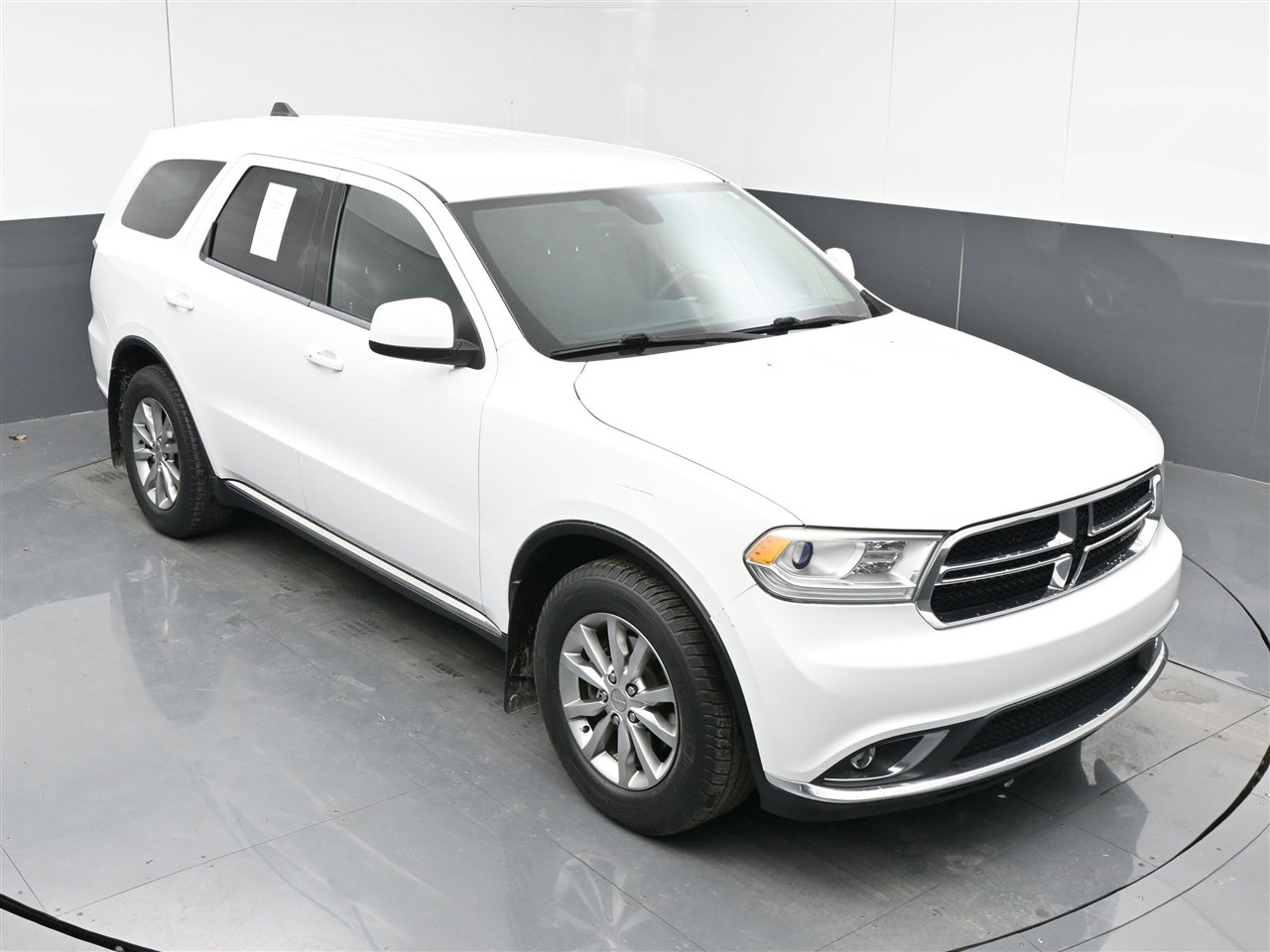 Used 2017 Dodge Durango SXT w/ 3rd Row Seating Group image 22