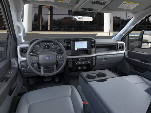 New 2025 Ford F550 2WD Regular Cab Super Duty image 9