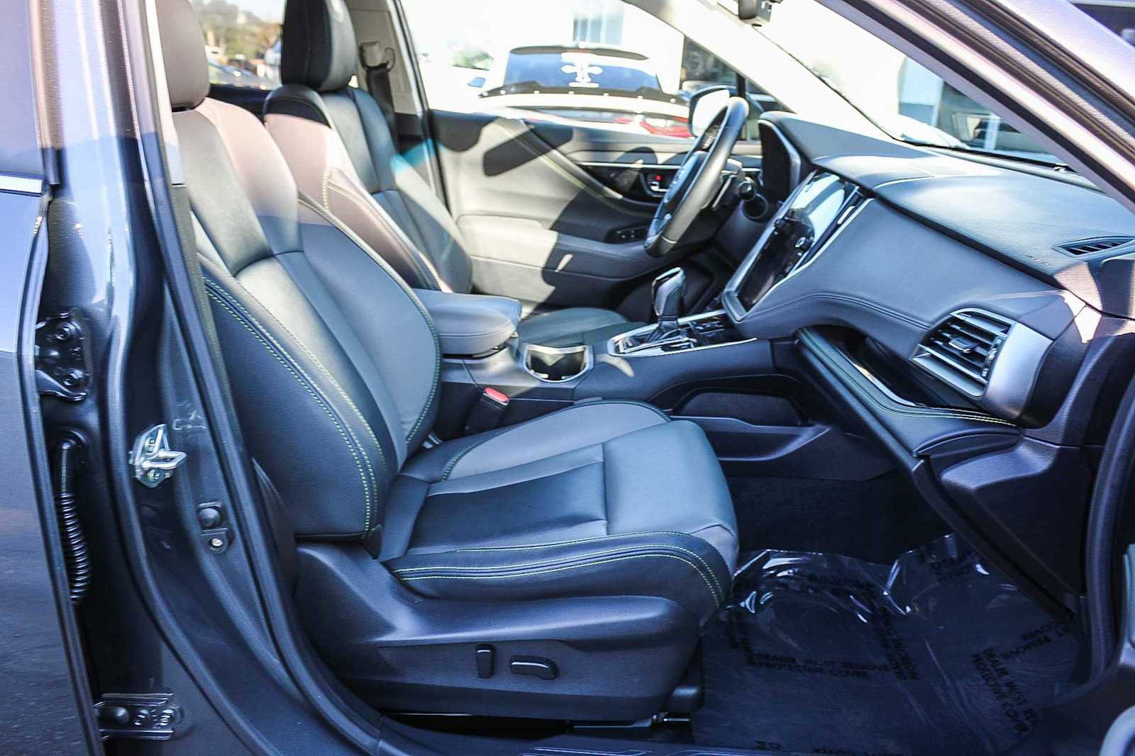 Used 2020 Subaru Outback Onyx Edition XT image 17