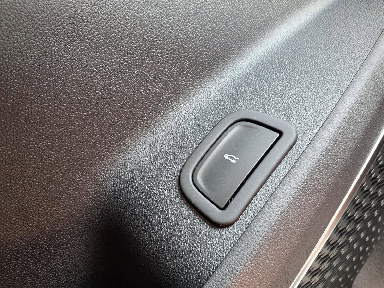 New 2026 Buick Enclave Avenir image 15