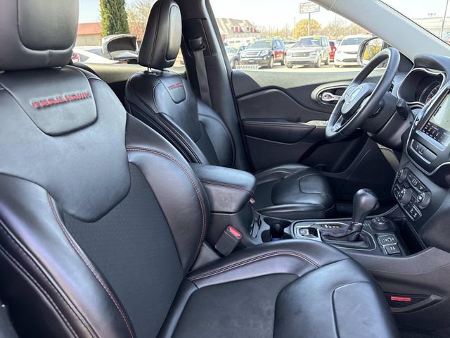 Used 2019 Jeep Cherokee Trailhawk w/ Comfort/Convenience Group image 20
