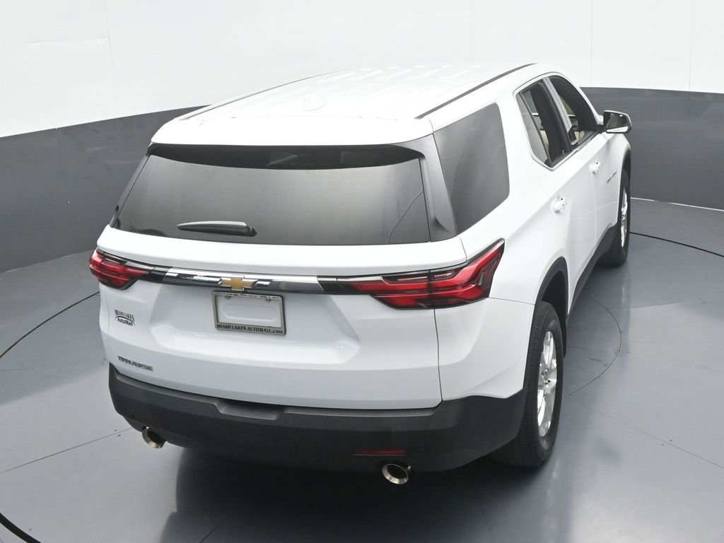 Used 2022 Chevrolet Traverse LS image 48