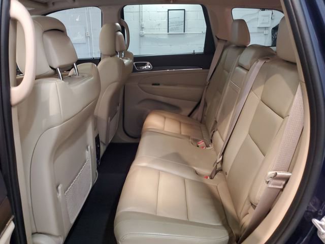 Used 2018 Jeep Grand Cherokee Limited w/ Trailer Tow Group IV image 26