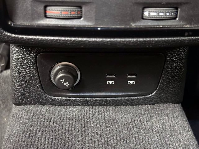 Used 2023 Audi Q3 2.0T Premium w/ Convenience Package AWD/4WD image 15