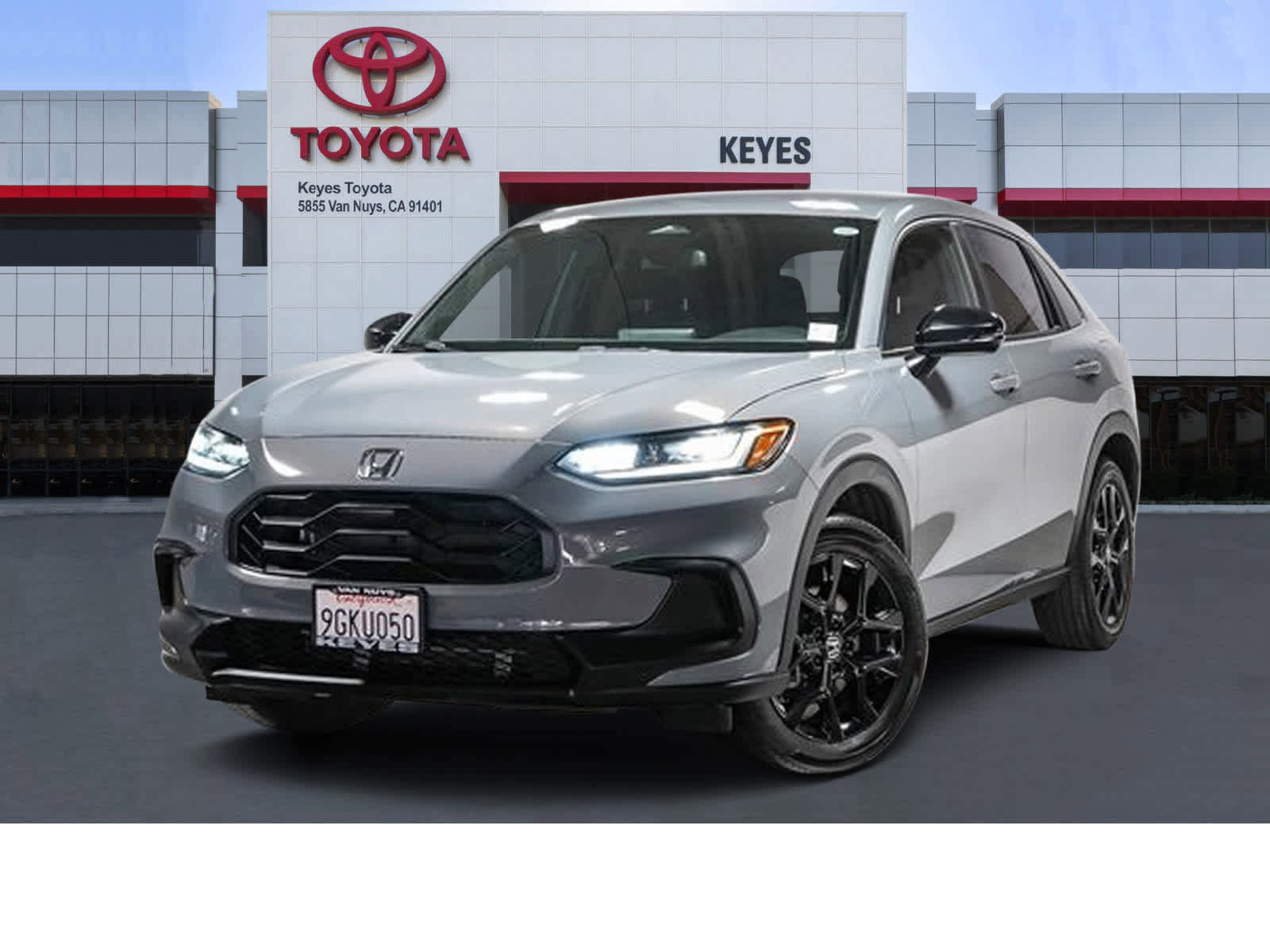 Used 2023 Honda HR-V Sport image 1