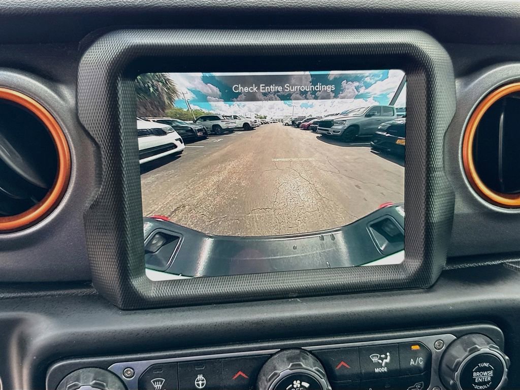 Certified 2021 Jeep Gladiator Mojave AWD/4WD image 14