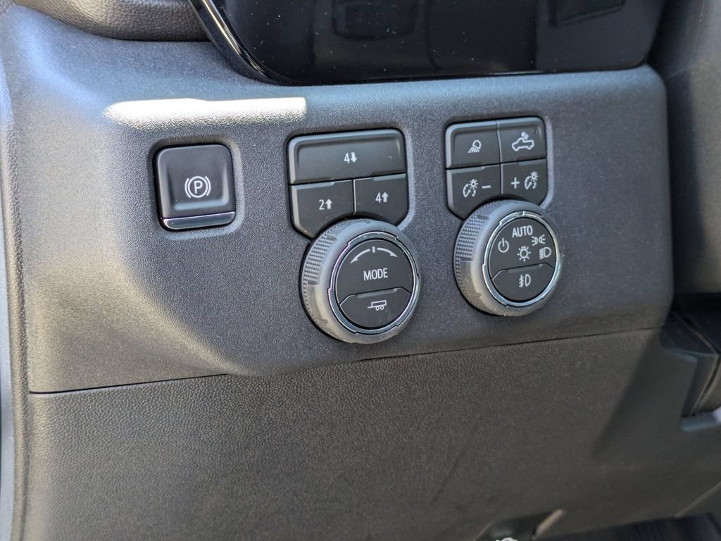 New 2026 Chevrolet Silverado 2500 LT w/ Trail Boss Package AWD/4WD image 12