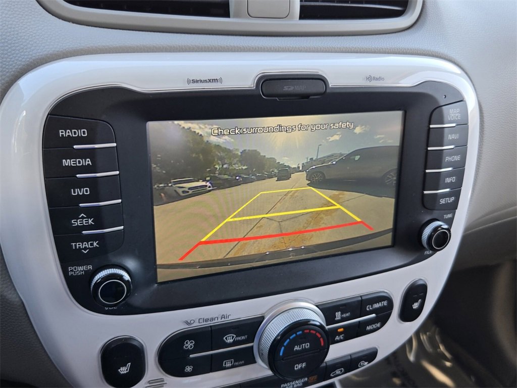 Used 2018 Kia Soul EV image 22