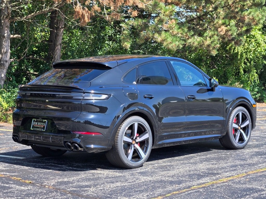 New 2026 Porsche Cayenne GTS image 7