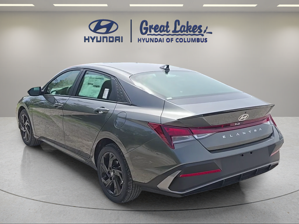 New 2026 Hyundai Elantra Sport FWD image 3