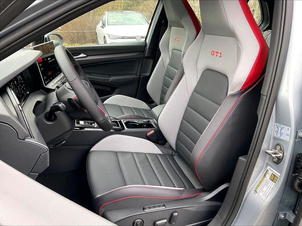 New 2026 Volkswagen GTI SE FWD image 11