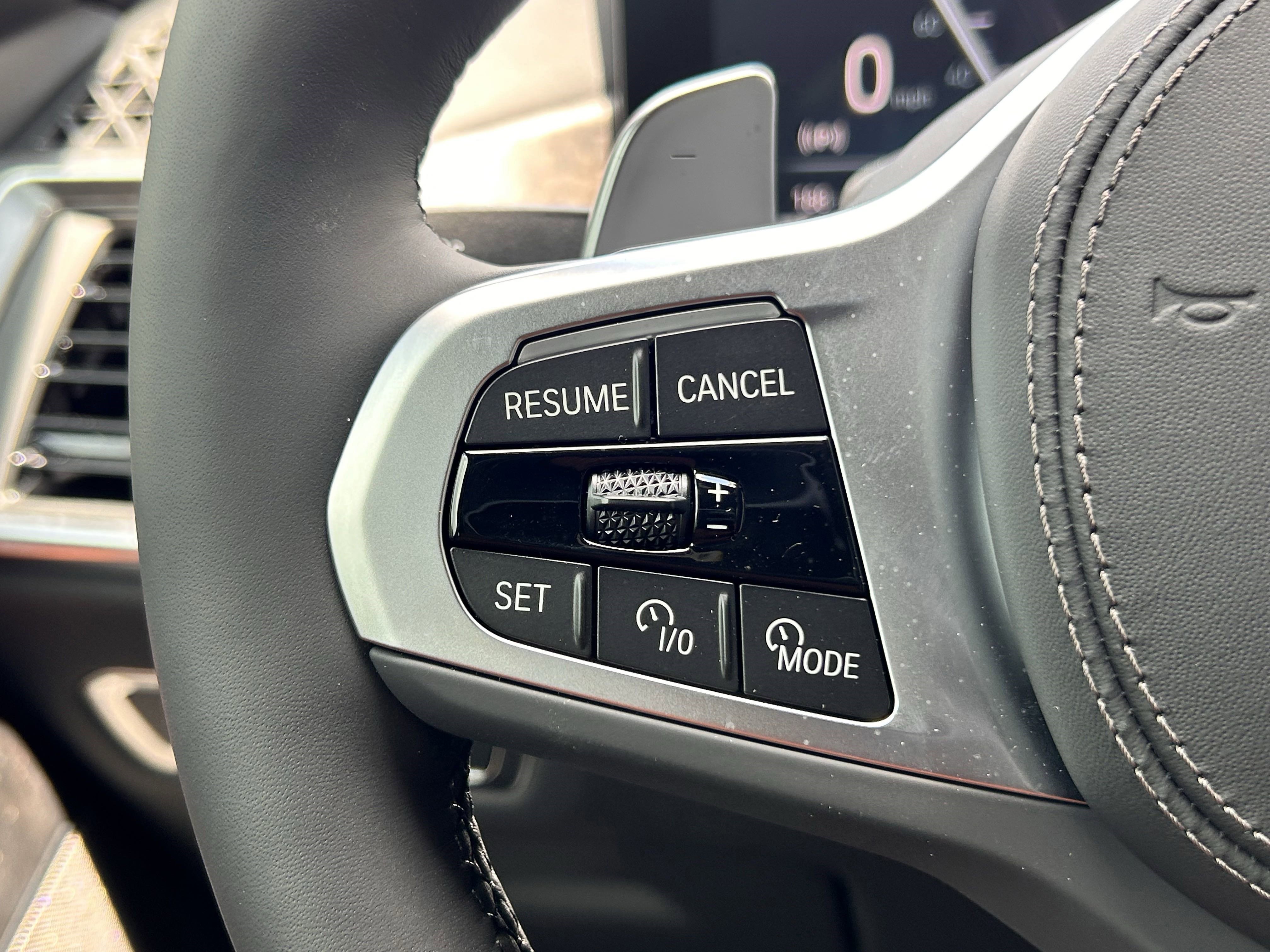 Used 2026 BMW X7 xDrive40i image 10