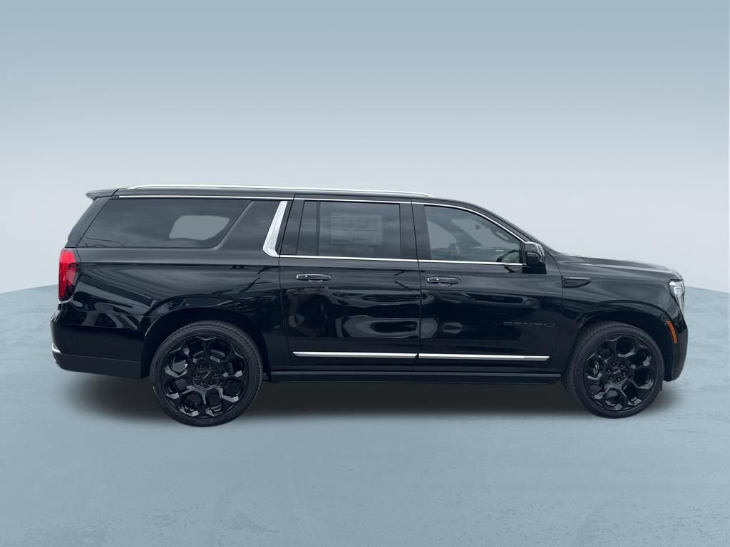 New 2026 GMC Yukon XL Denali w/ Denali Reserve Package AWD/4WD image 10
