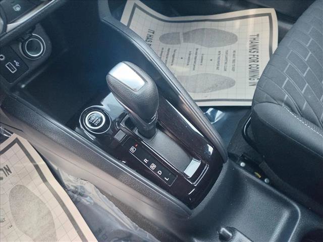 Used 2022 Nissan Kicks S image 16