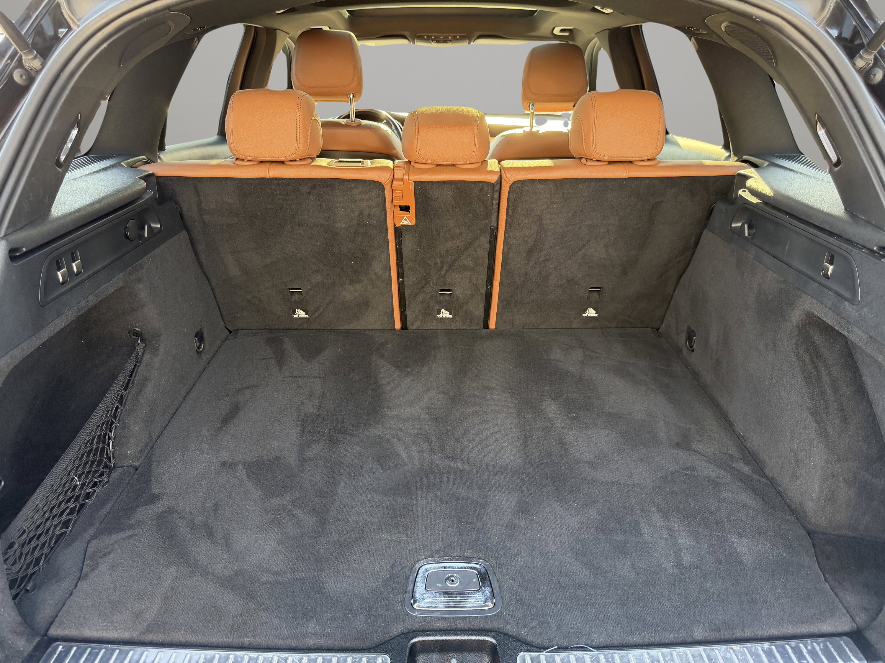 Used 2019 Mercedes-Benz GLC 43 AMG 4MATIC w/ Parking Assistance Package image 46