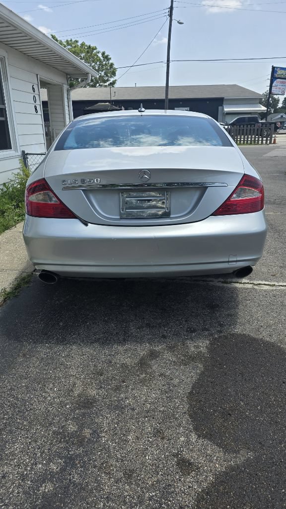Used 2008 Mercedes-Benz CLS 550 w/ Sport Package image 25