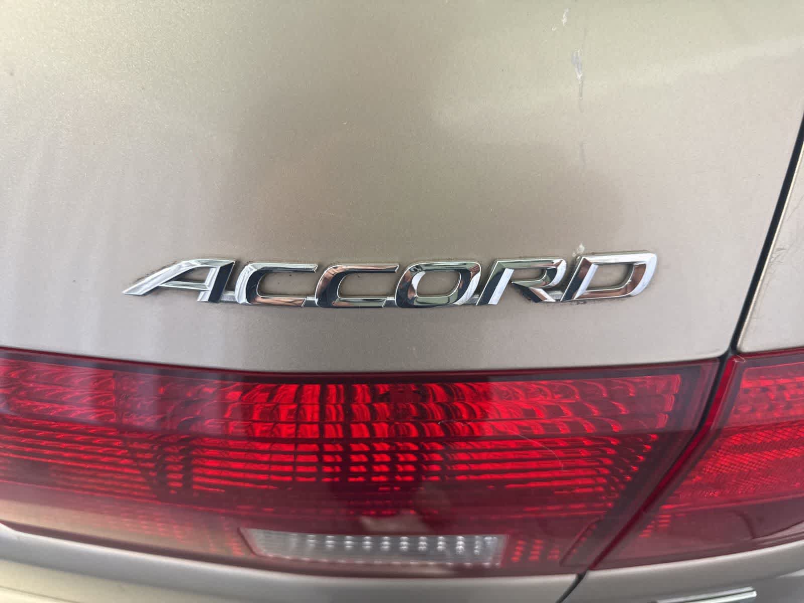 Used 2005 Honda Accord EX-L image 14