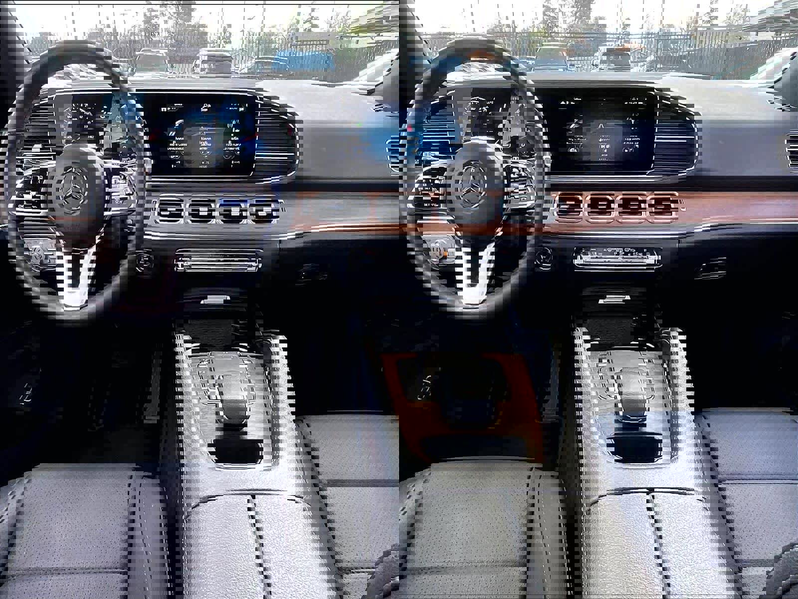 Used 2021 Mercedes-Benz GLE 450 4MATIC image 16