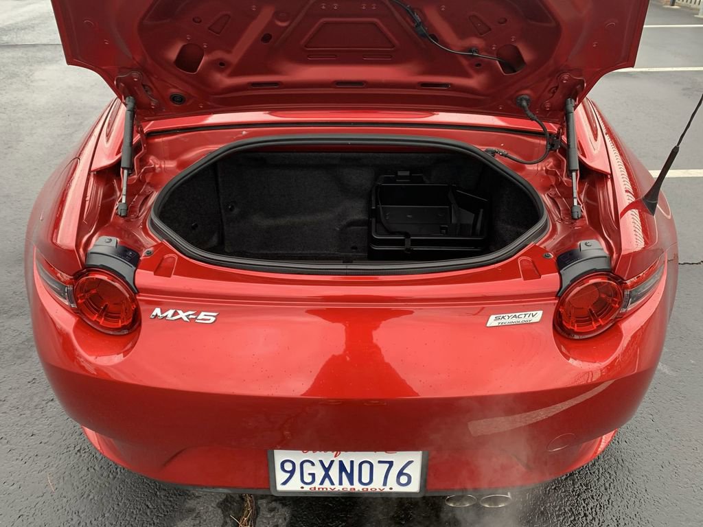 Used 2017 MAZDA MX-5 Miata RF Grand Touring image 24