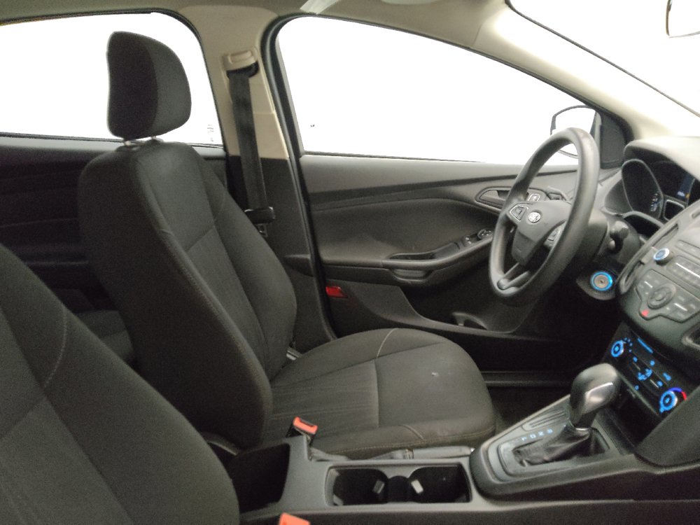 Used 2018 Ford Focus S FWD image 21