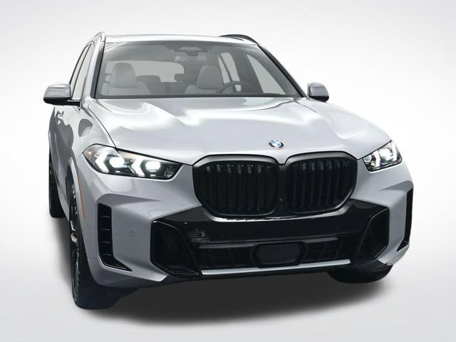 New 2026 BMW X5 xDrive40i w/ M Sport Package AWD/4WD image 11