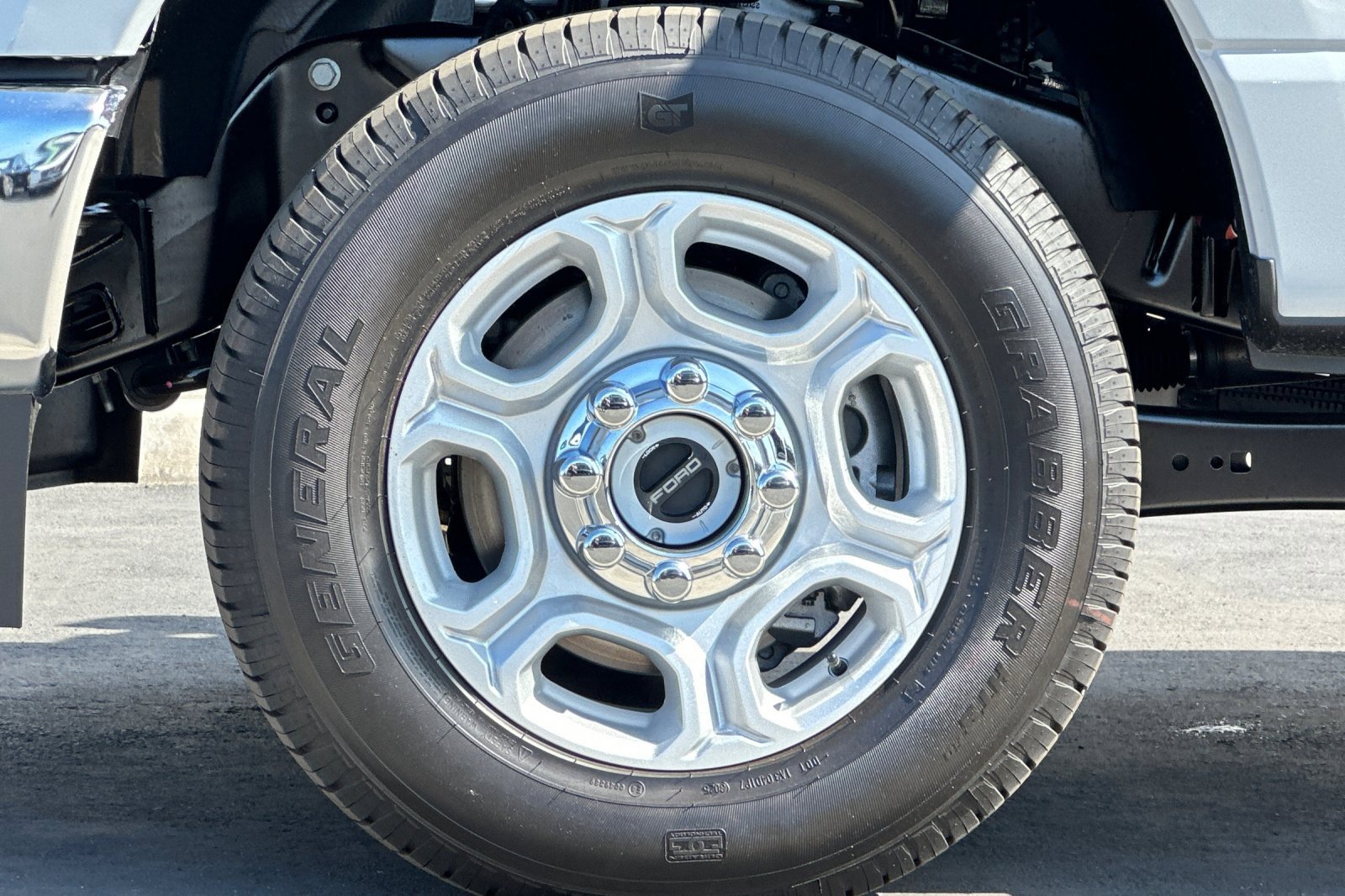 New 2026 Ford F350 XLT image 22