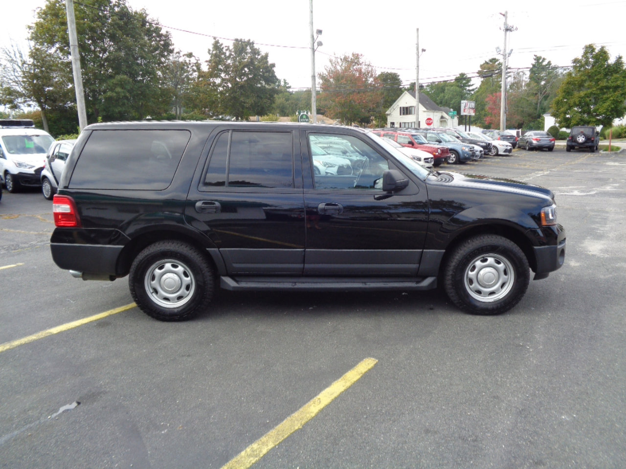 Used 2016 Ford Expedition XL image 5