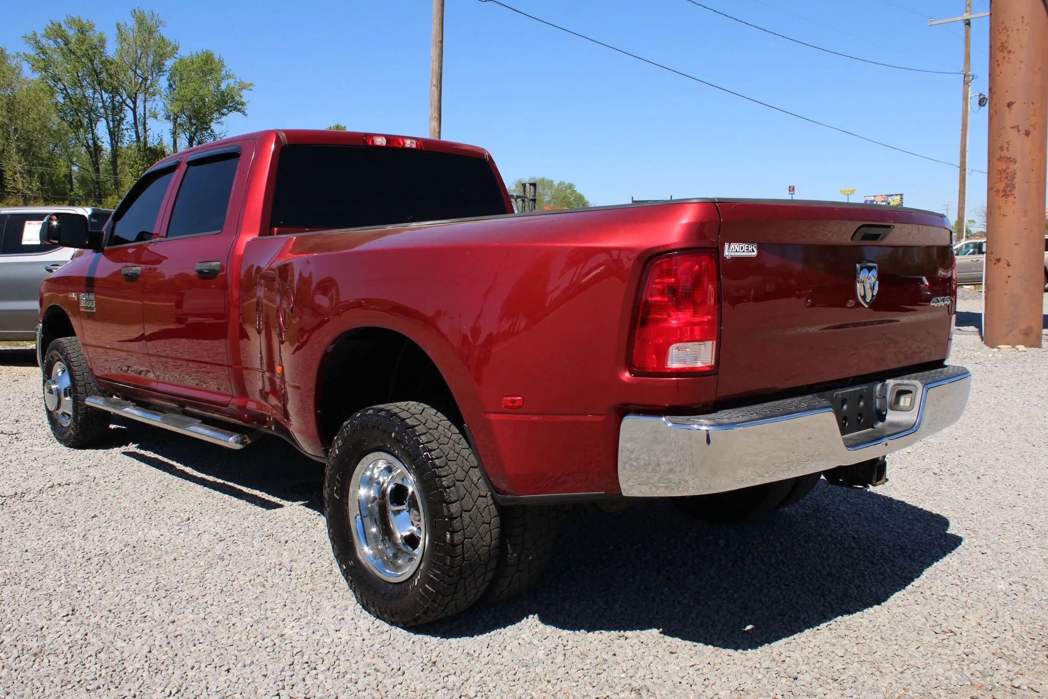 Used 2015 RAM 3500 Tradesman w/ Chrome Appearance Group image 10