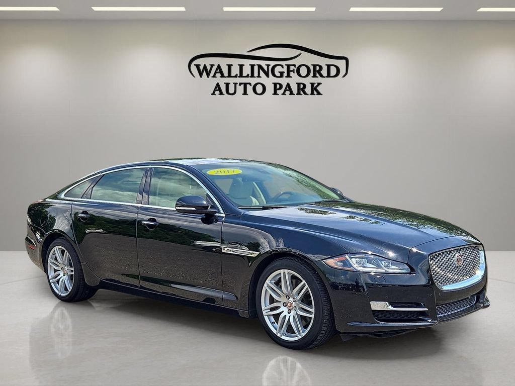 Used 2017 Jaguar XJ L Portfolio AWD/4WD image 6