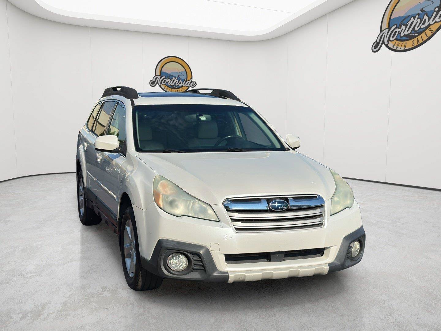 Used 2013 Subaru Outback 2.5i Limited AWD/4WD image 3