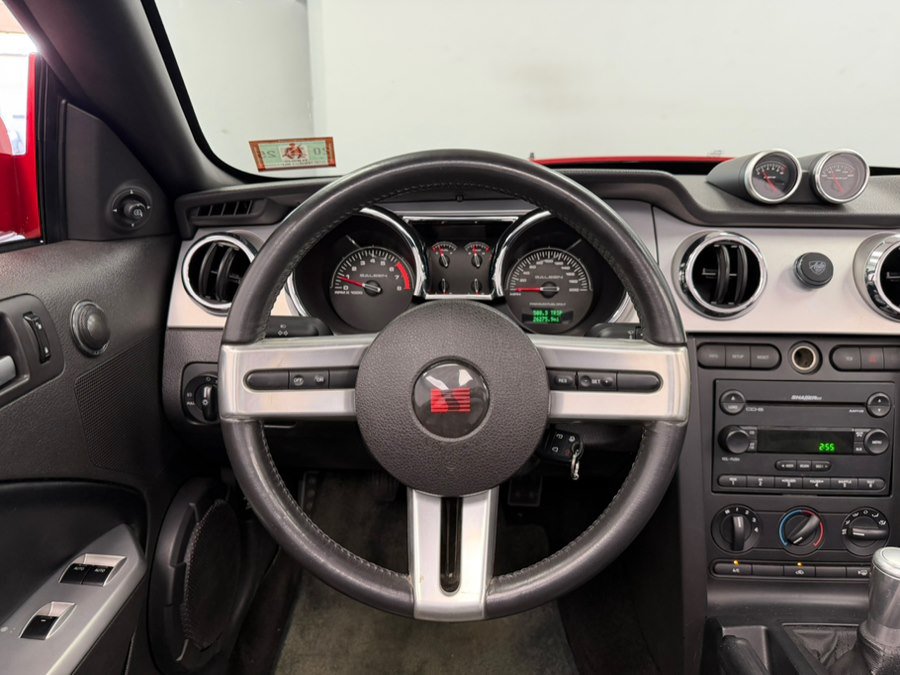 Used 2005 Ford Mustang GT Premium RWD image 64
