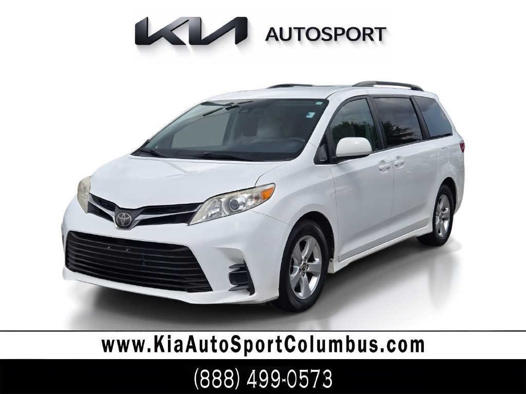 Used 2018 Toyota Sienna LE
