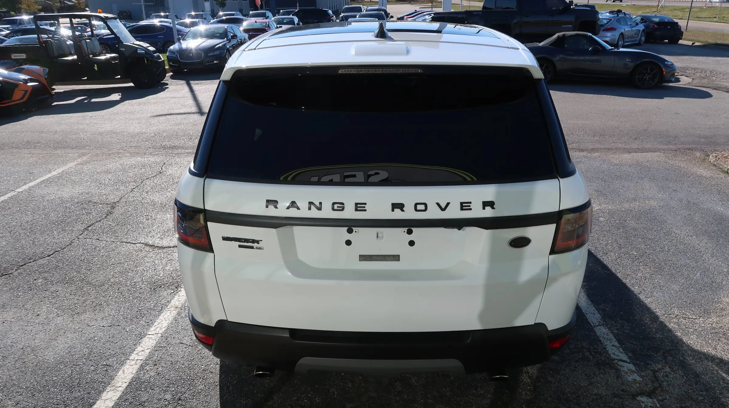Used 2017 Land Rover Range Rover Sport SE AWD/4WD image 11