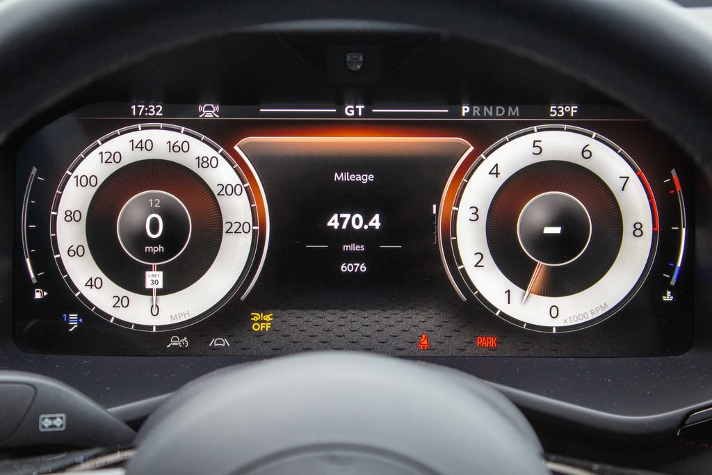 Used 2025 Aston Martin DBX 707 AWD/4WD image 15