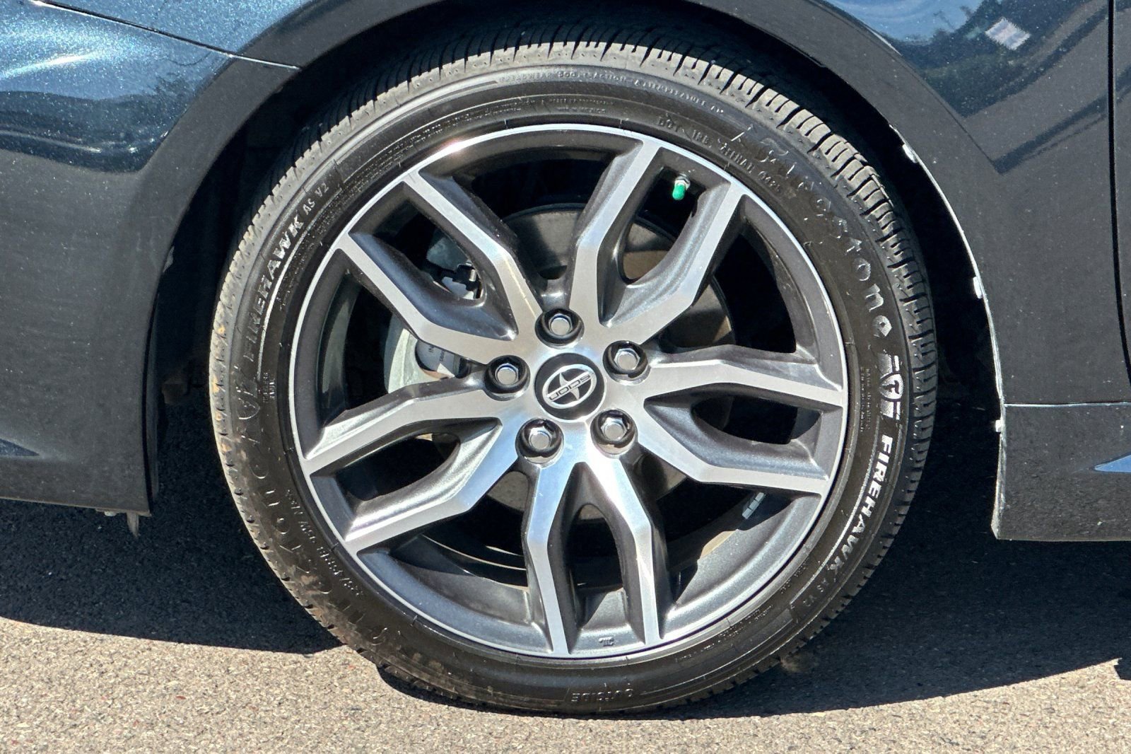 Used 2015 Scion tC image 21