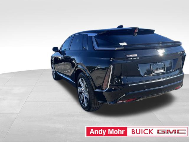 Used 2024 Cadillac Lyriq Tech w/ Driver Assist Package AWD/4WD image 9