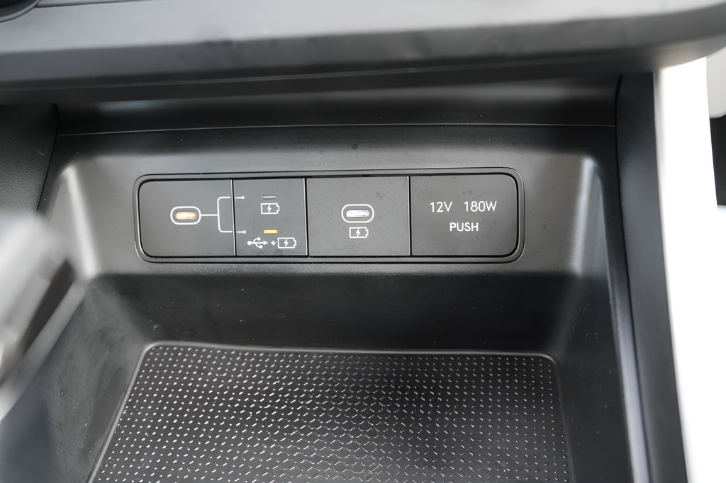 Certified 2026 Hyundai Tucson SE FWD image 31
