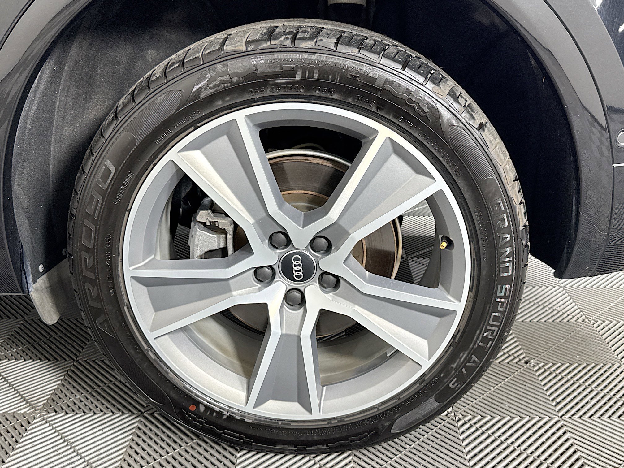 Used 2019 Audi Q5 Prestige w/ Prestige Package AWD/4WD image 36