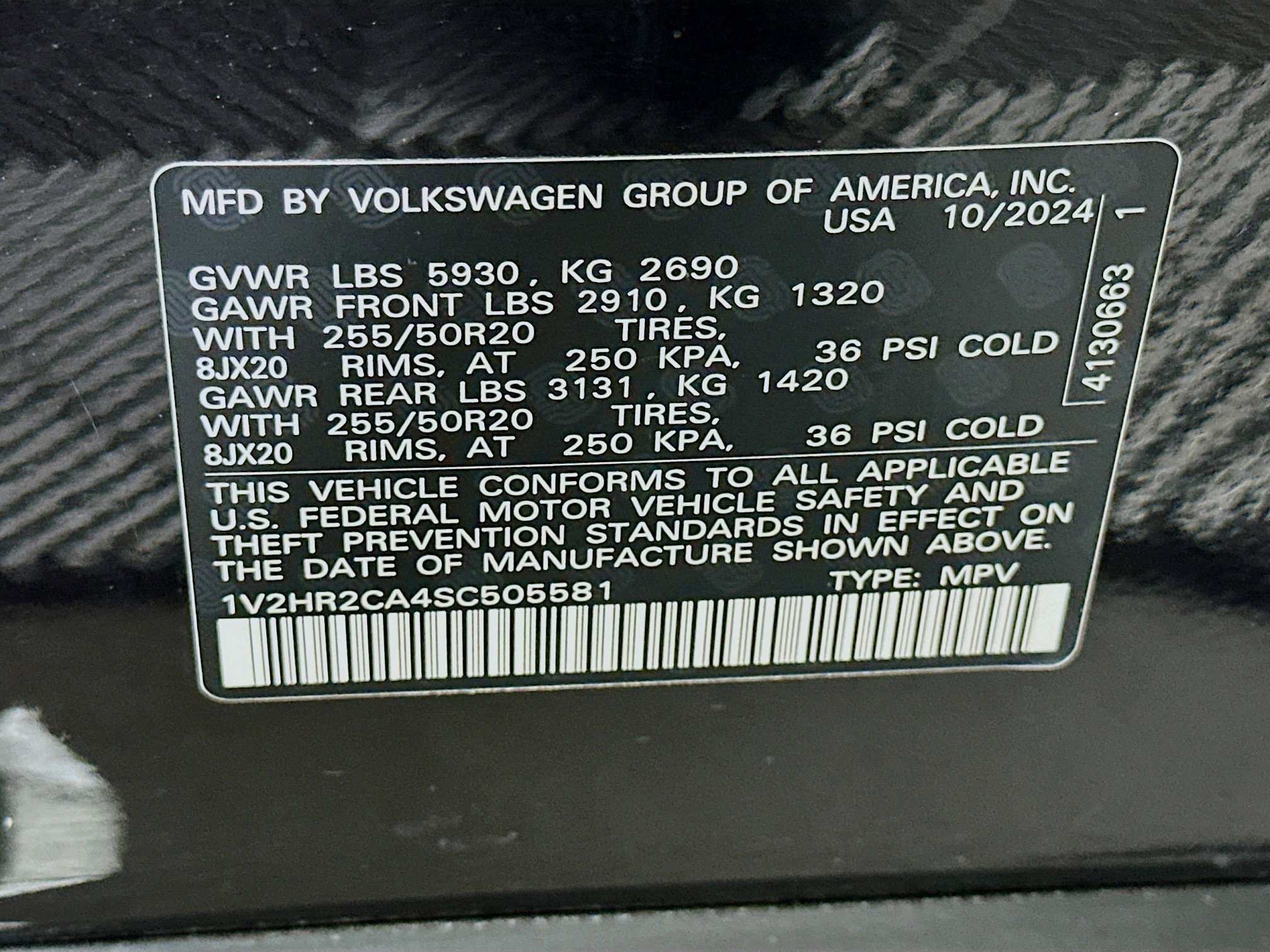 Used 2025 Volkswagen Atlas SE image 12