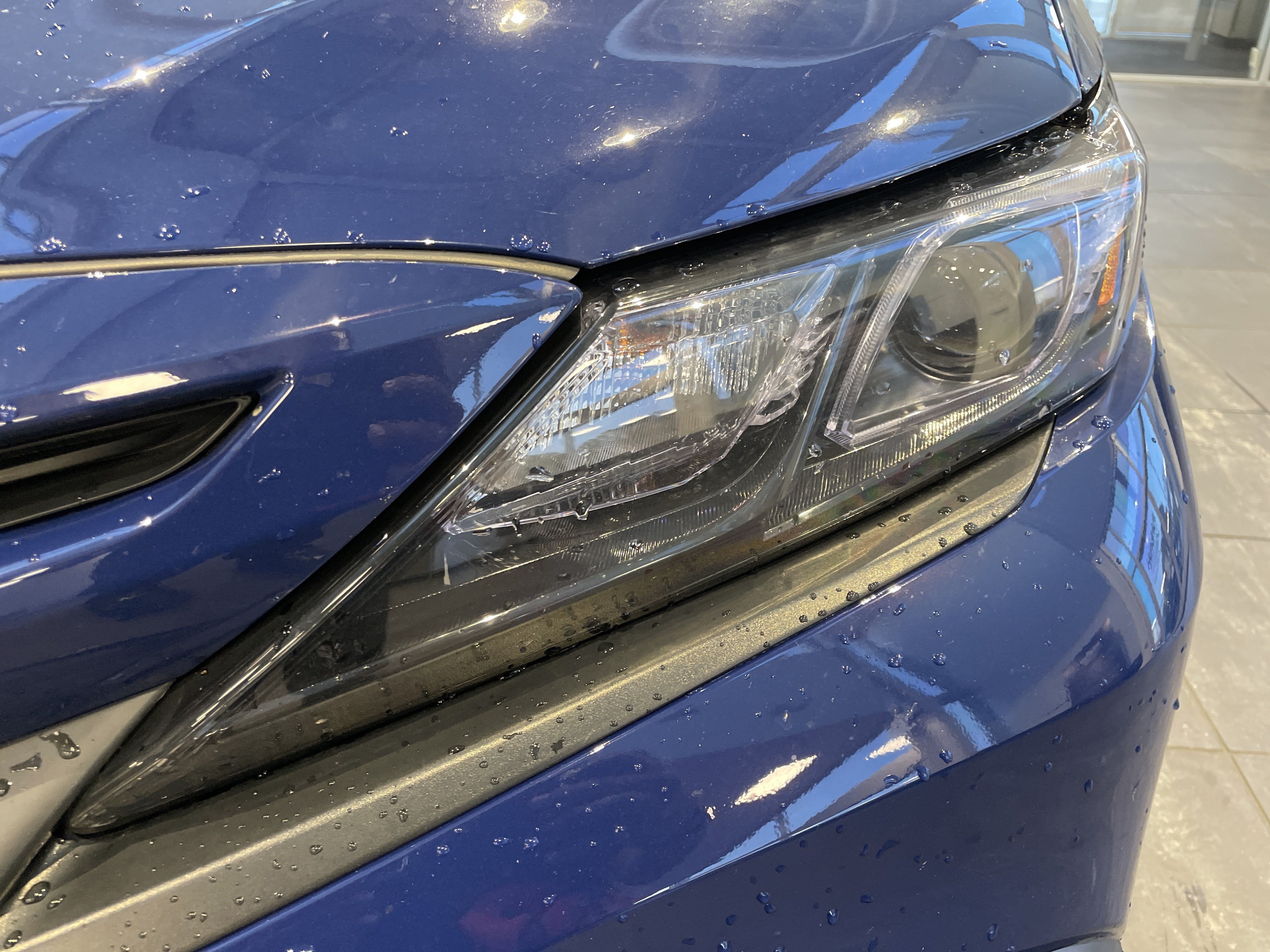 Used 2024 Toyota Camry SE FWD image 5