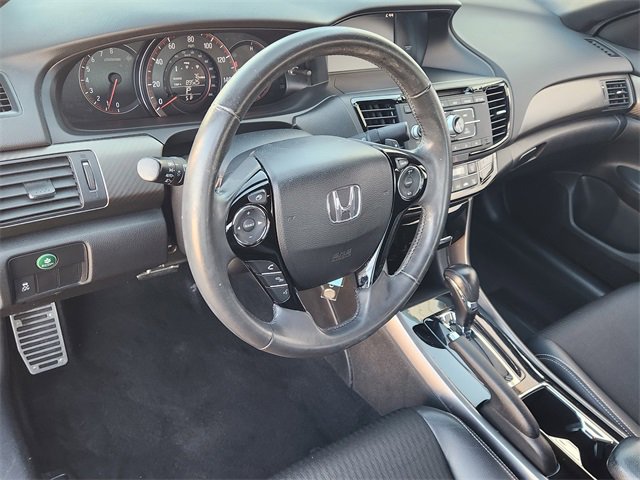Used 2016 Honda Accord Sport image 2